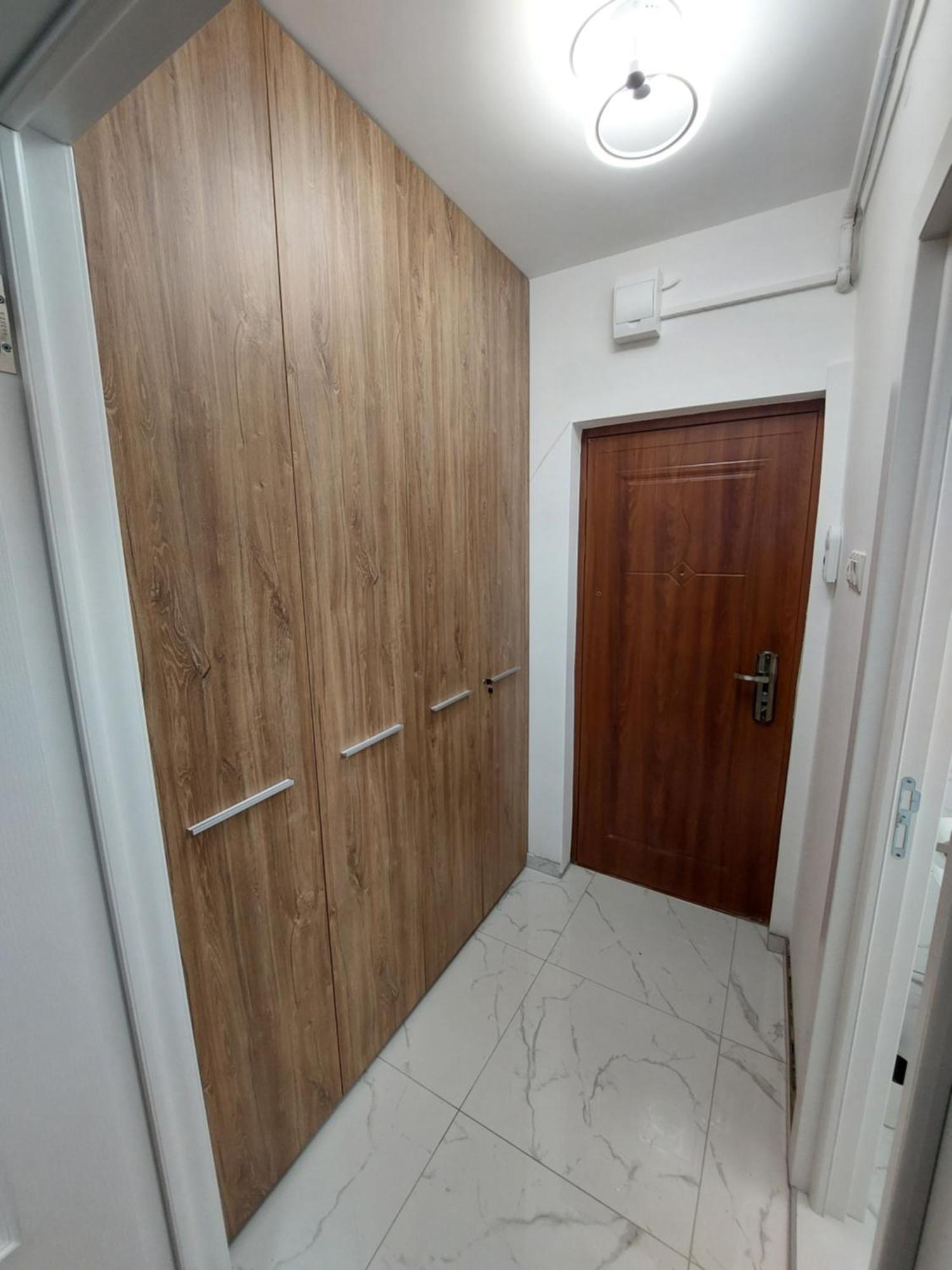 Onyx - Vision Aparthotel Braşov Extérieur photo